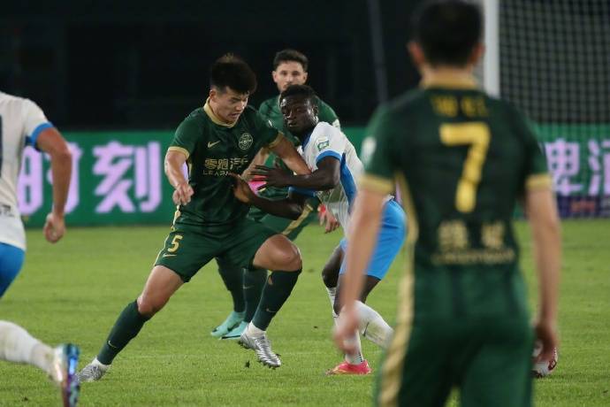 关于国安取胜比赛，稳固中超领先地位的信息